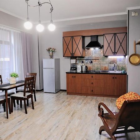 Avlabari Apartment - New One Tiflis Exterior foto