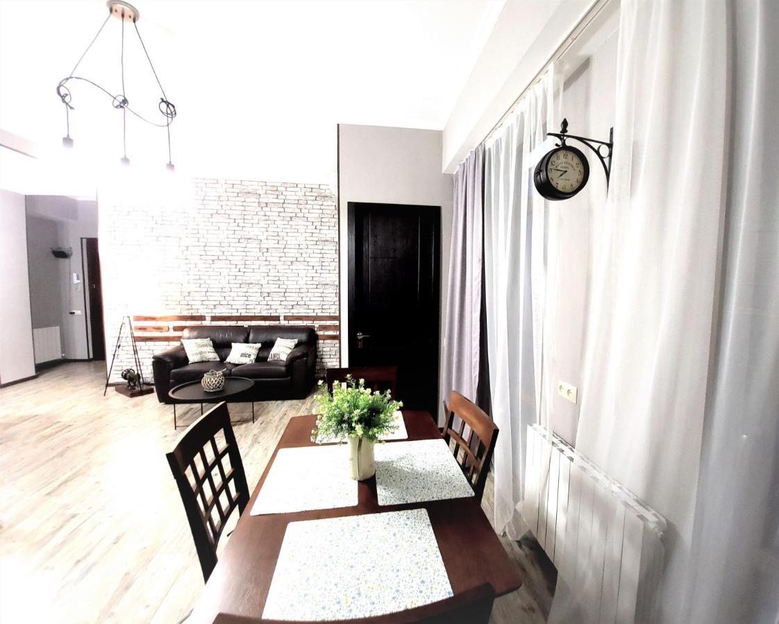 Avlabari Apartment - New One Tiflis Exterior foto